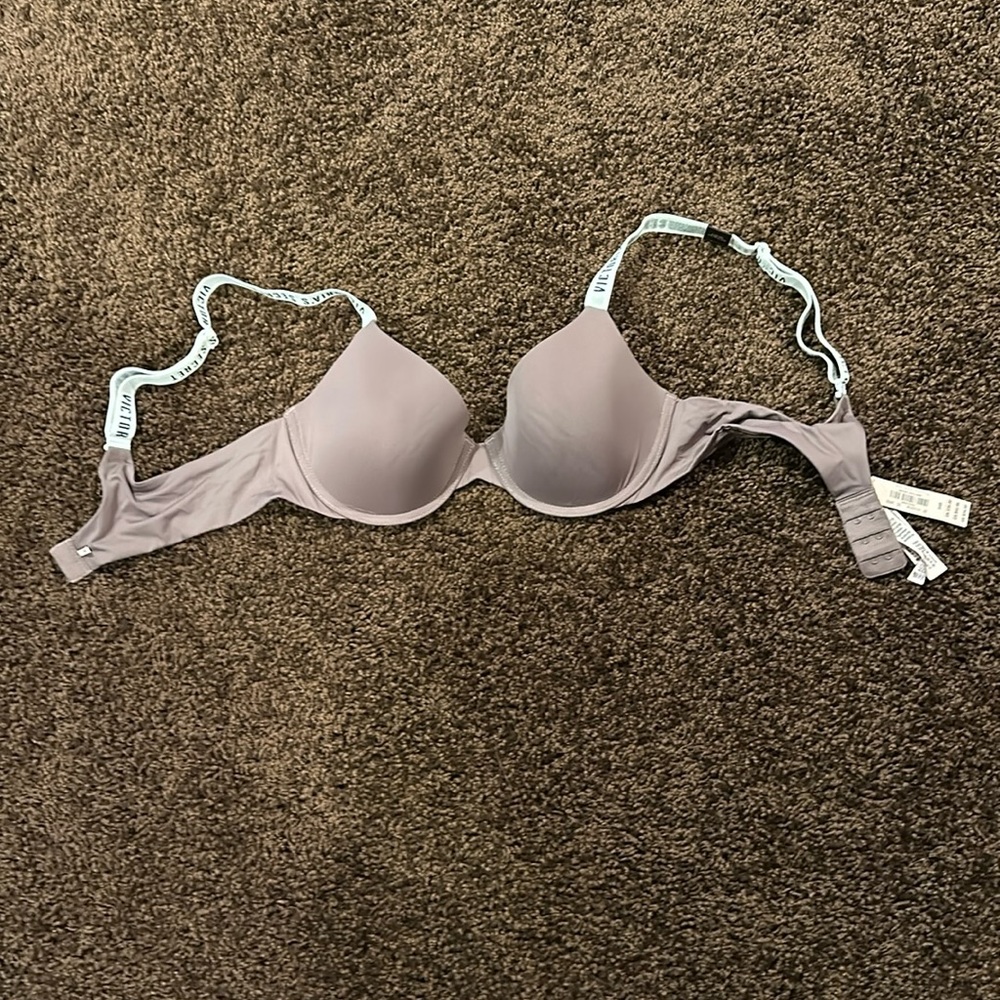 Victoria’s Secret/bra/size 34B